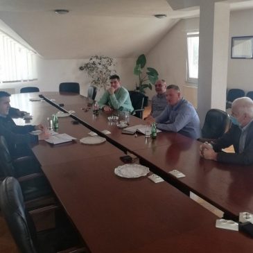 RADNI SASTANAK predsjednika Vlade HBŽ i ministra financija HBŽ s članovima Uprave i predsjednikom Nadzornog odbora ŠGD Hercegbosanske šume d.o.o. Kupres