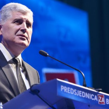 DOM SPORTOVA: Jedan hrvatski narod, jedan Domovinski rat, jedan HDZ!