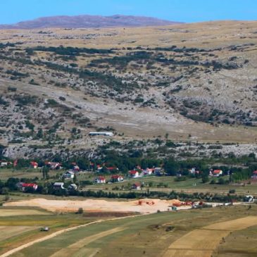 Mandino Selo zbrda-zdola
