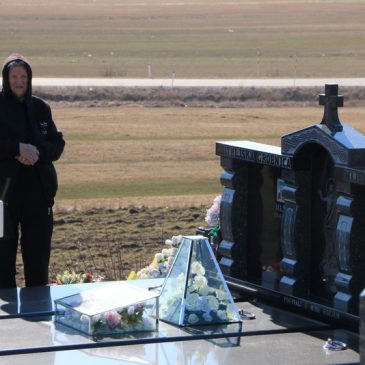 NAŠE GROBLJE DANAS: Voljeni nikad ne umiru, dok žive oni koji ih vole i za njih mole