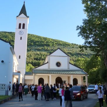 SUTRA NEMA PUČKE MISE