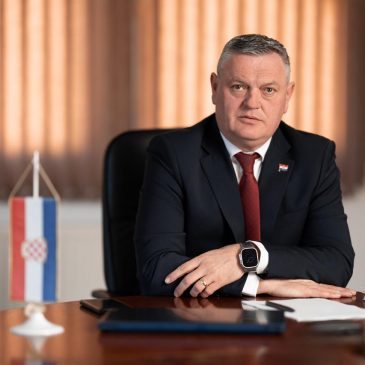 IVAN VUKADIN: Stojim iza ideje HNS-a kao zajedničkog političkog okvira hrvatskog naroda
