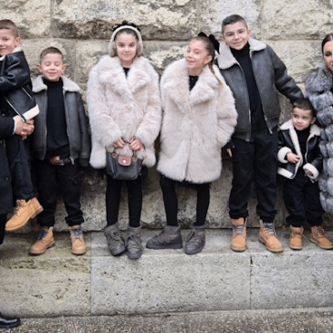 Mali anđeli velikog srca: Šestero djece iznenadilo roditelje posebnim slavljem