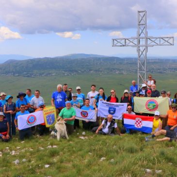 Stazom hrvatskih kraljeva i ove godine hodali brojni planinari