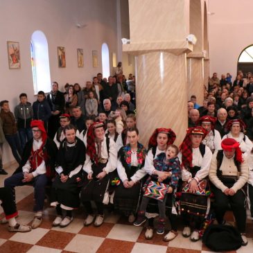 Raspored svetih misa prema redovitom rasporedu